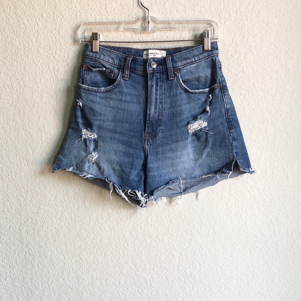 Abercrombie and Fitch Curve Love High Rise Shorts 26 2 Jean Denim